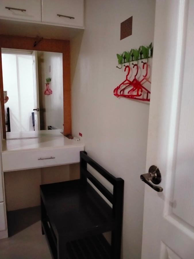 V.F. Riton Apartelle Laoag Extérieur photo