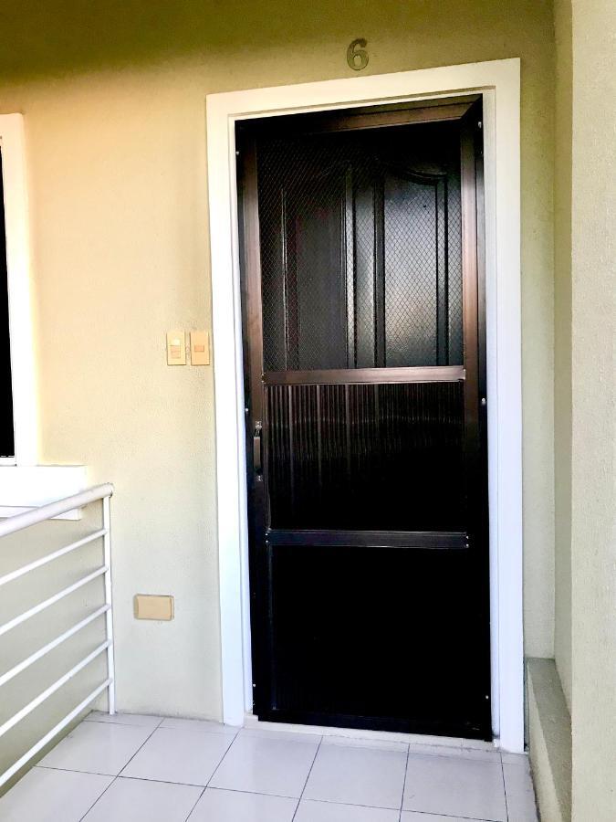 V.F. Riton Apartelle Laoag Extérieur photo