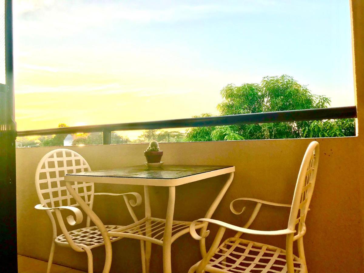 V.F. Riton Apartelle Laoag Extérieur photo